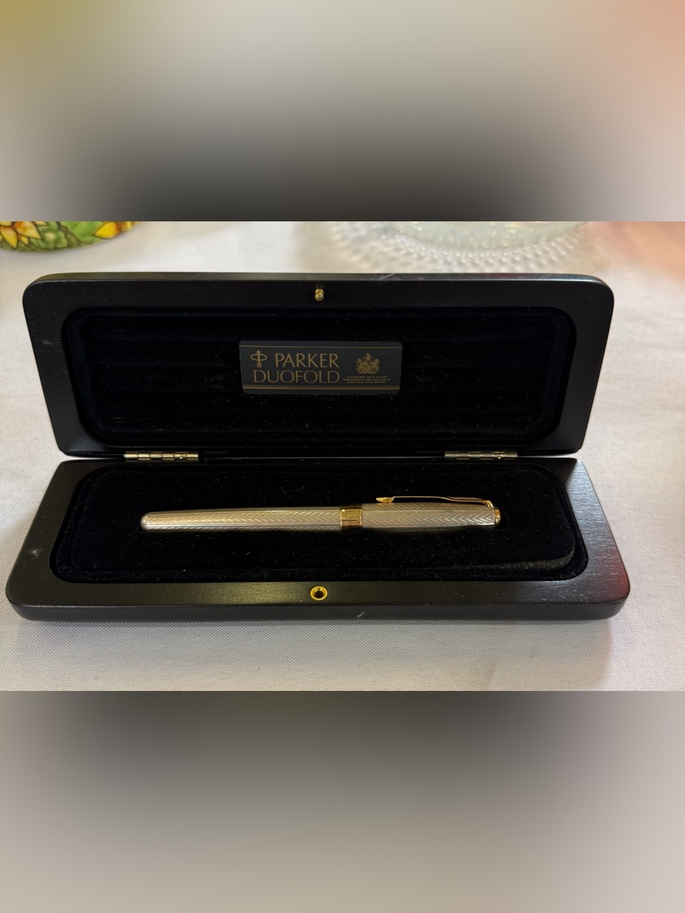 Parker Duofold Fountain Pen w/ Sterling Sliver & 18K Gold Nib w/ Original Case
